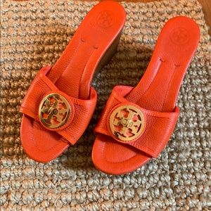 Tory Burch Orange Leather Gold Logo Wedges